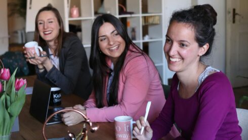 Conversatorio de Sexualidad entre Mujeres. Esencial